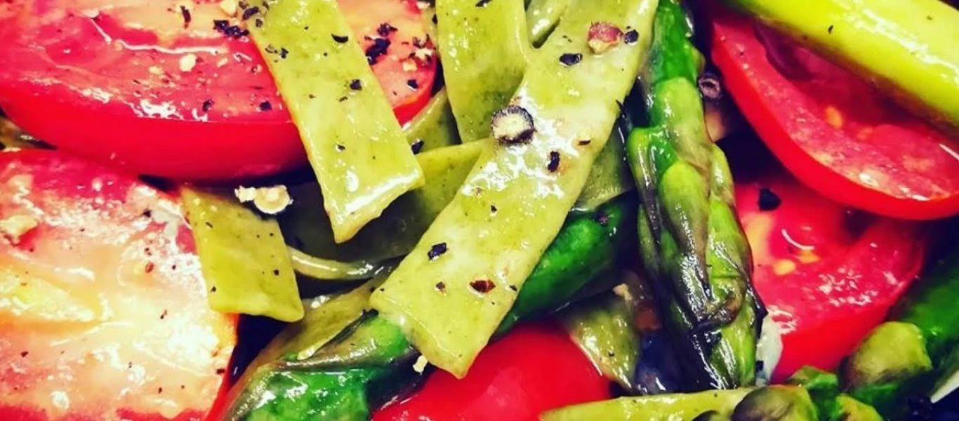 Μούχλα στο φαγητό: Ποιες τροφές μπορούν να καταναλωθούν & ποιες θέλουν πέταμα